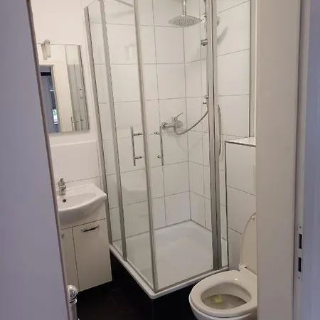 Appartement Apartmenthaus Am Rennplatz *