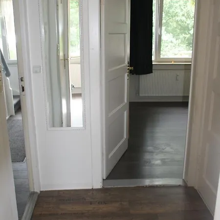 Daire Apartmenthaus Am Rennplatz *