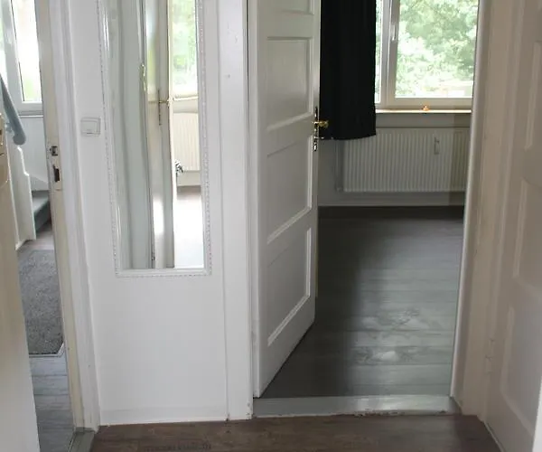 Appartement Apartmenthaus Am Rennplatz *